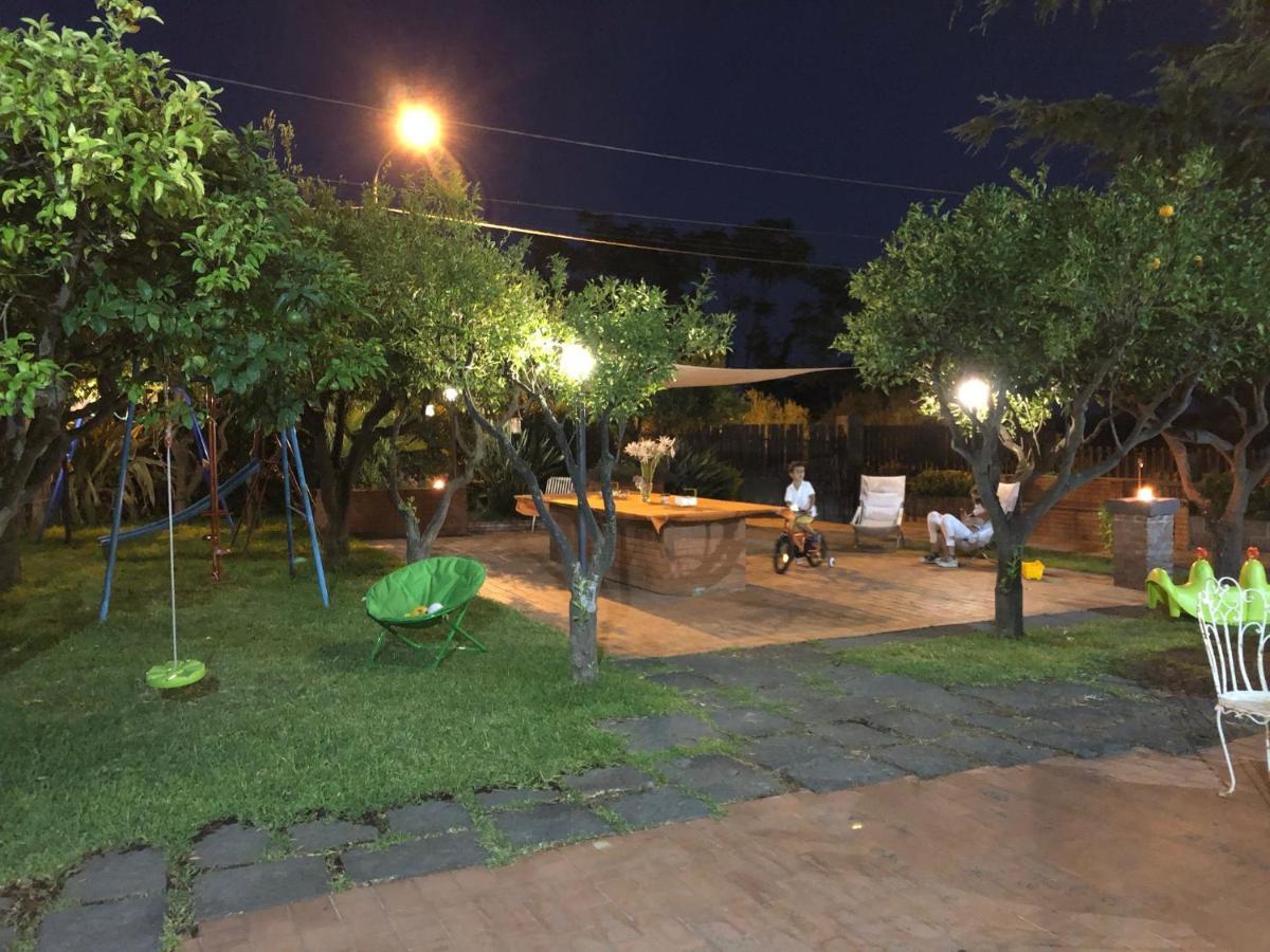 Villa Carolea Acireale Eksteriør billede