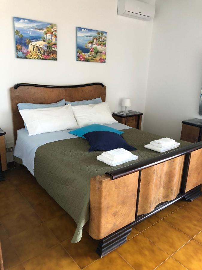 Villa Carolea Acireale Eksteriør billede
