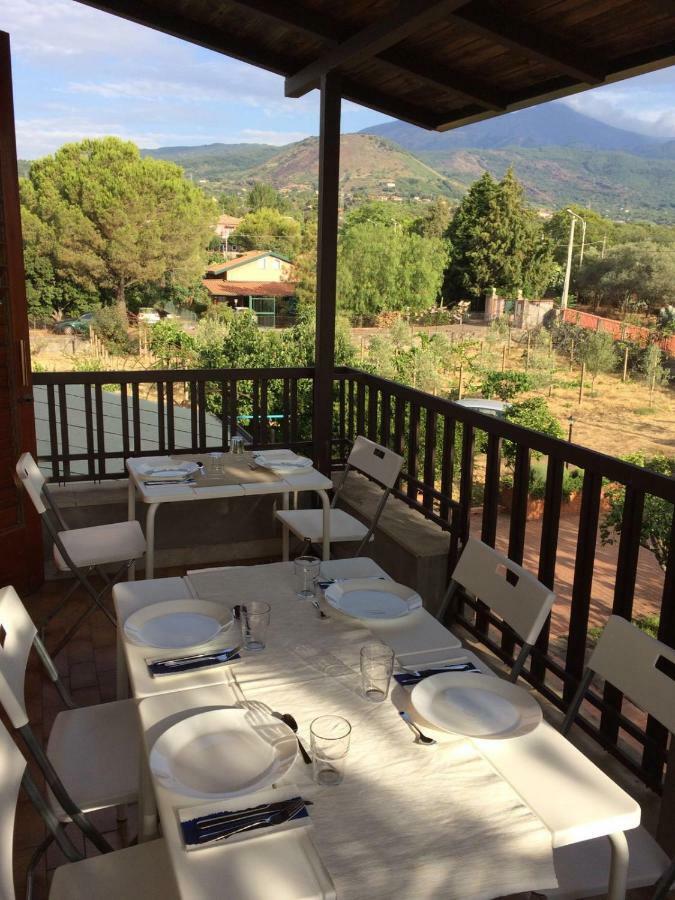 Villa Carolea Acireale Eksteriør billede